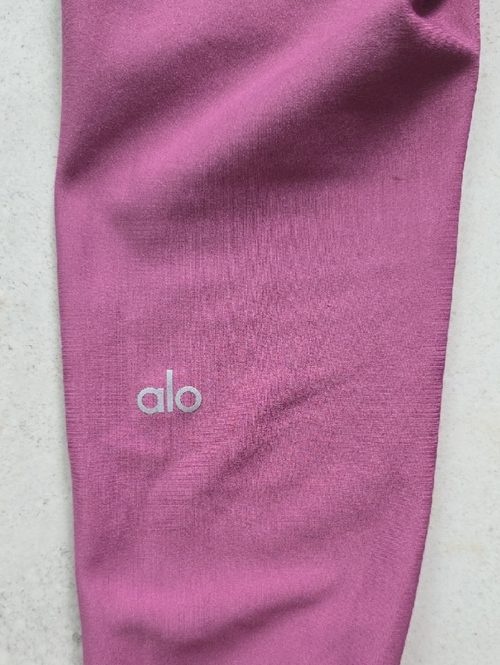 Alo Yoga Pink Leggings XXS | High-Waist Activewear | Gently Worn - Picture 5 of 8